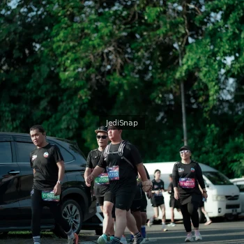 Runner Photo 3966311