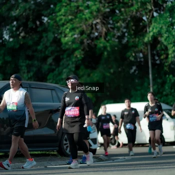 Runner Photo 3966318