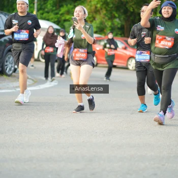 Runner Photo 3966333