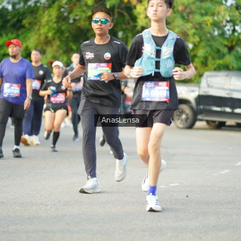 Runner Photo 3966349
