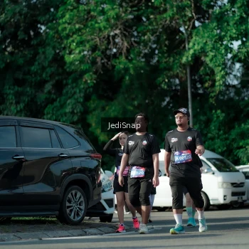 Runner Photo 3966378
