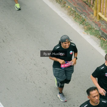 Runner Photo 3966400