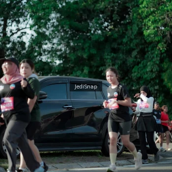 Runner Photo 3966406