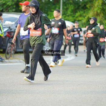 Runner Photo 3966411