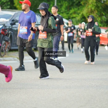 Runner Photo 3966420