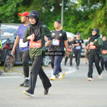 Runner Photo 3966428