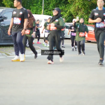 Runner Photo 3966432