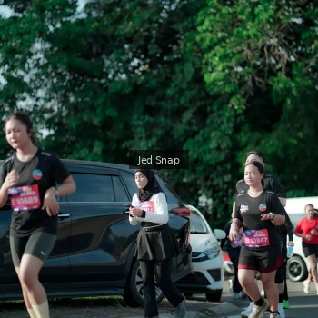 Runner Photo 3966434