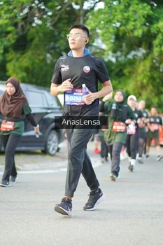 Runner Photo 3966450
