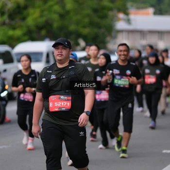 Runner Photo 3966456