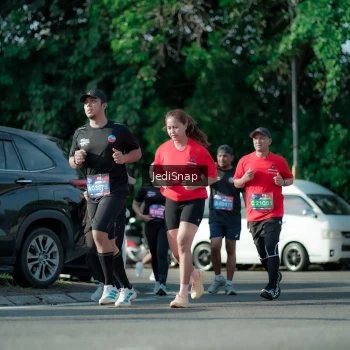Runner Photo 3966469