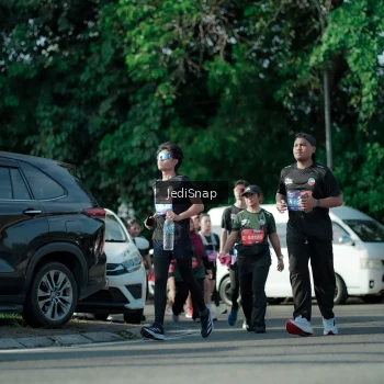 Runner Photo 3966511