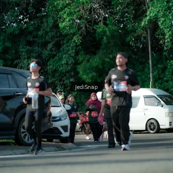 Runner Photo 3966514