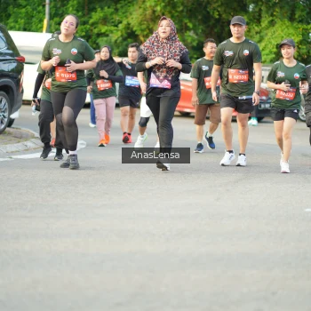 Runner Photo 3966516