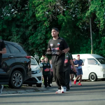 Runner Photo 3966518