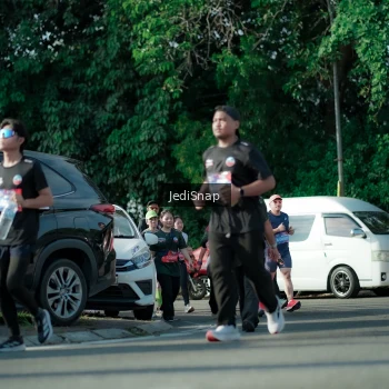 Runner Photo 3966526
