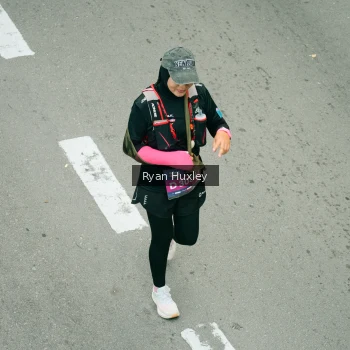 Runner Photo 3966528