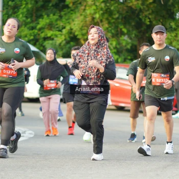 Runner Photo 3966535