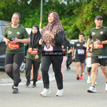 Runner Photo 3966536