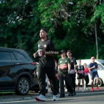 Runner Photo 3966540