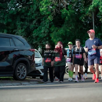 Runner Photo 3966566