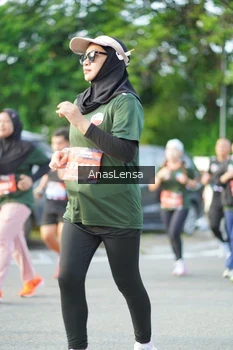 Runner Photo 3966567