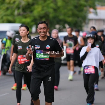 Runner Photo 3966581