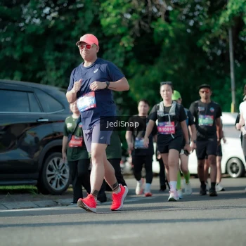 Runner Photo 3966585