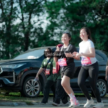 Runner Photo 3966594