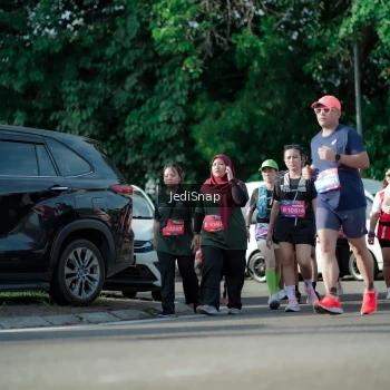 Runner Photo 3966595