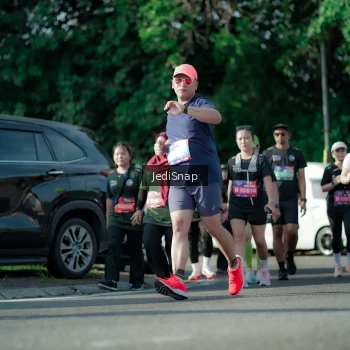 Runner Photo 3966603