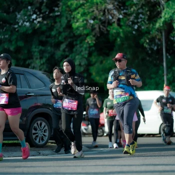 Runner Photo 3966639