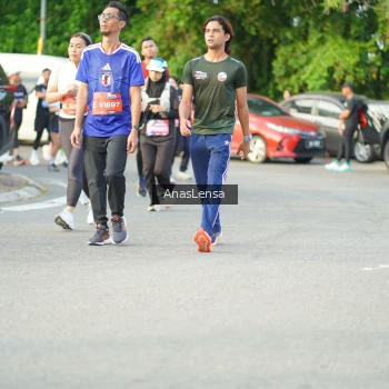 Runner Photo 3966656