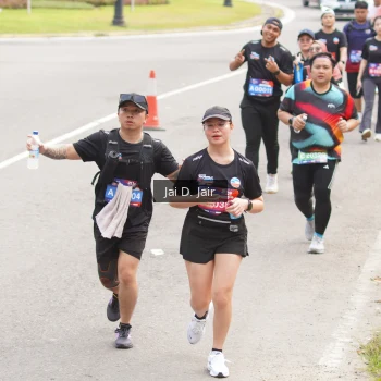 Runner Photo 3966667