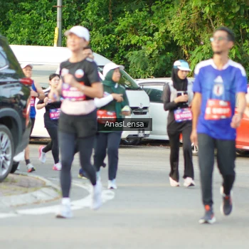 Runner Photo 3966671