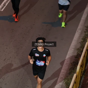 Runner Photo 3966691