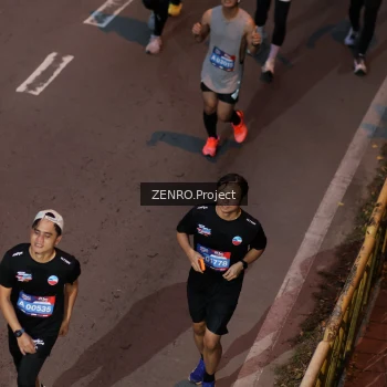 Runner Photo 3966704