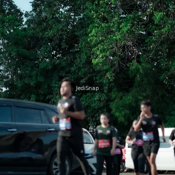 Runner Photo 3966727