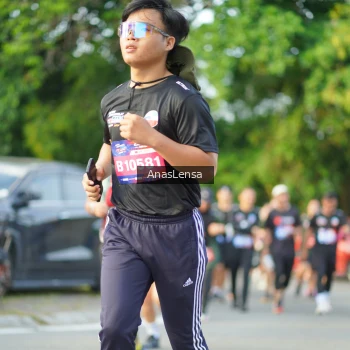 Runner Photo 3966753