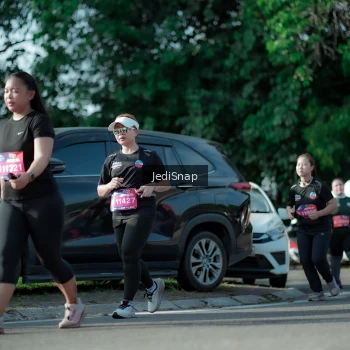 Runner Photo 3966775