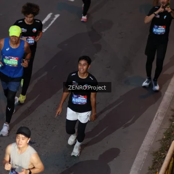 Runner Photo 3966797