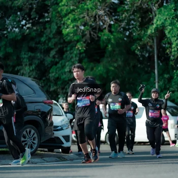 Runner Photo 3966832