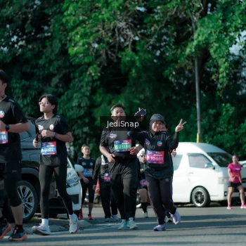 Runner Photo 3966845