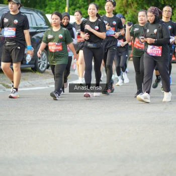 Runner Photo 3966874