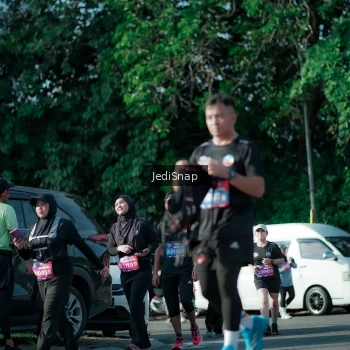 Runner Photo 3966910