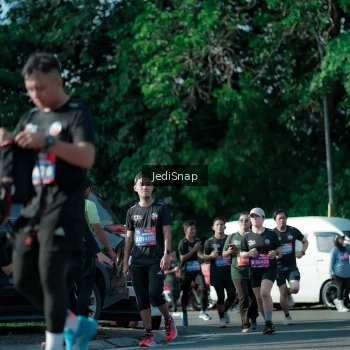Runner Photo 3966919
