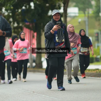 Runner Photo 3966924