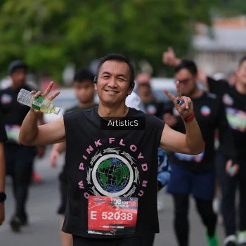 Runner Photo 3966943
