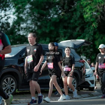 Runner Photo 3966966