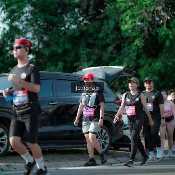 Runner Photo 3967033
